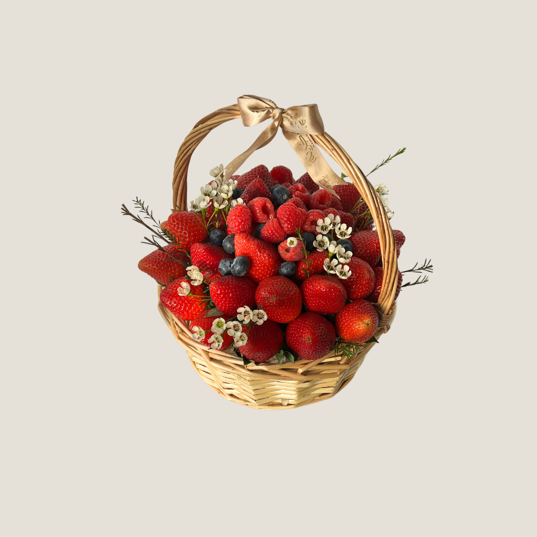 Mixed Berries Basket (M)
