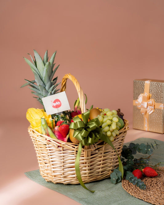 Basket of Exotic Fruits - 6kg